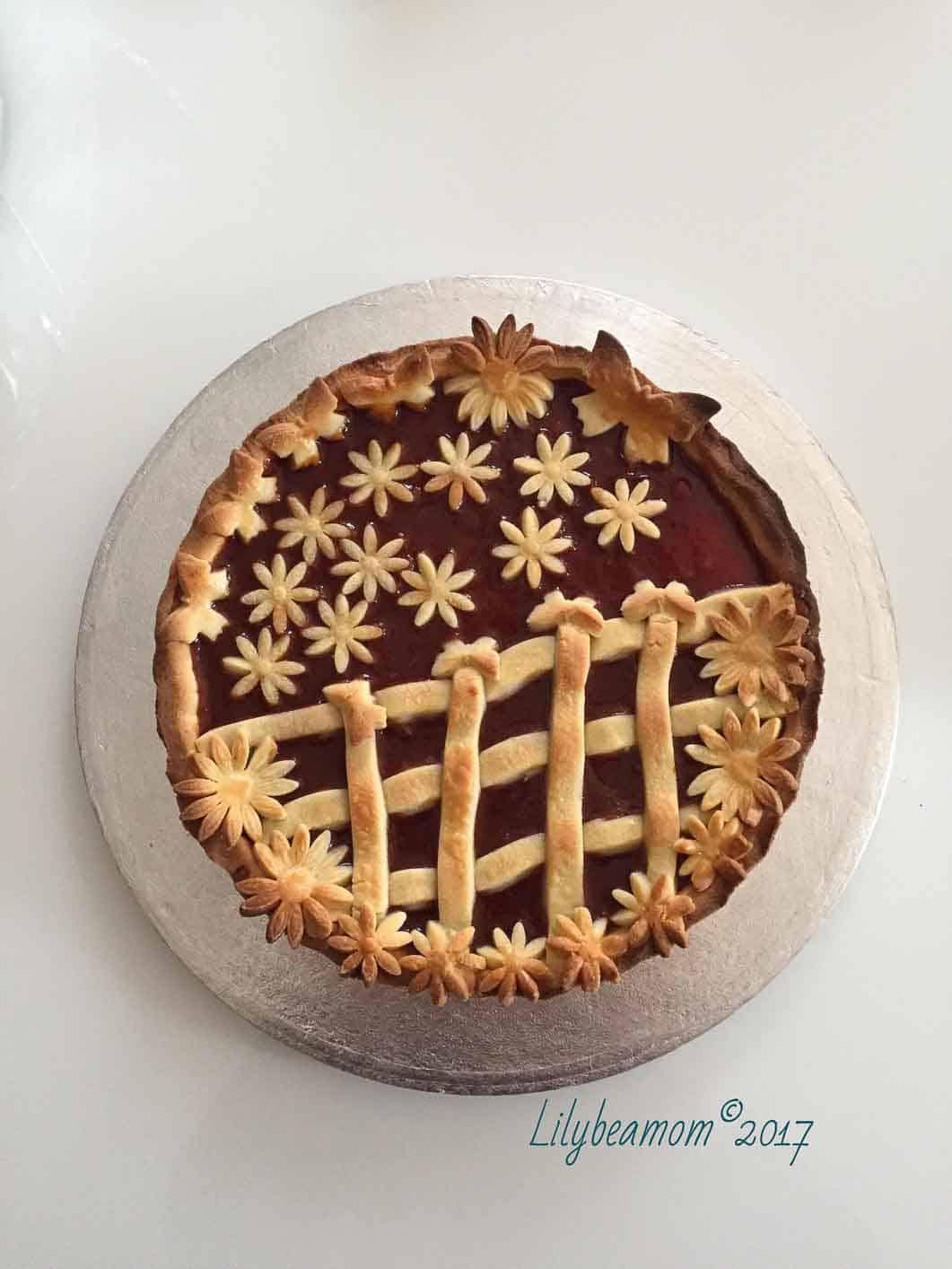 Crostata alla rosa canina