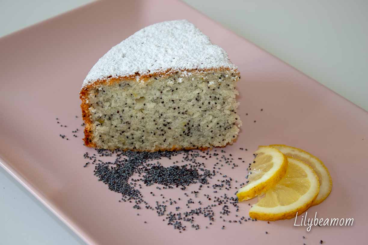 Torta al limone e semi di papavero | paninisopraffini.com