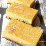 Chiocciola di pane al sesamo con Luganega piccante e pesto
