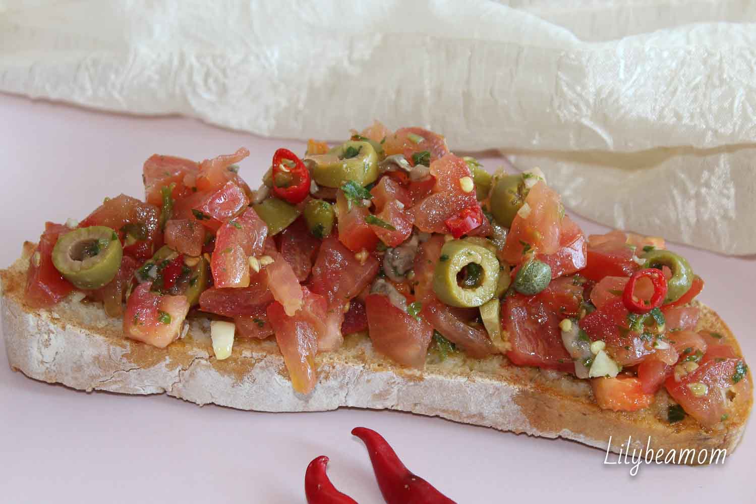Bruschetta all'arrabbiata | paninisopraffini.com