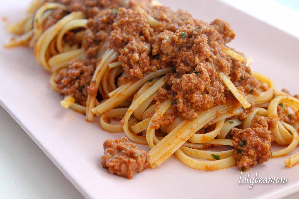 Linguine al ragù | paninisopraffini.com