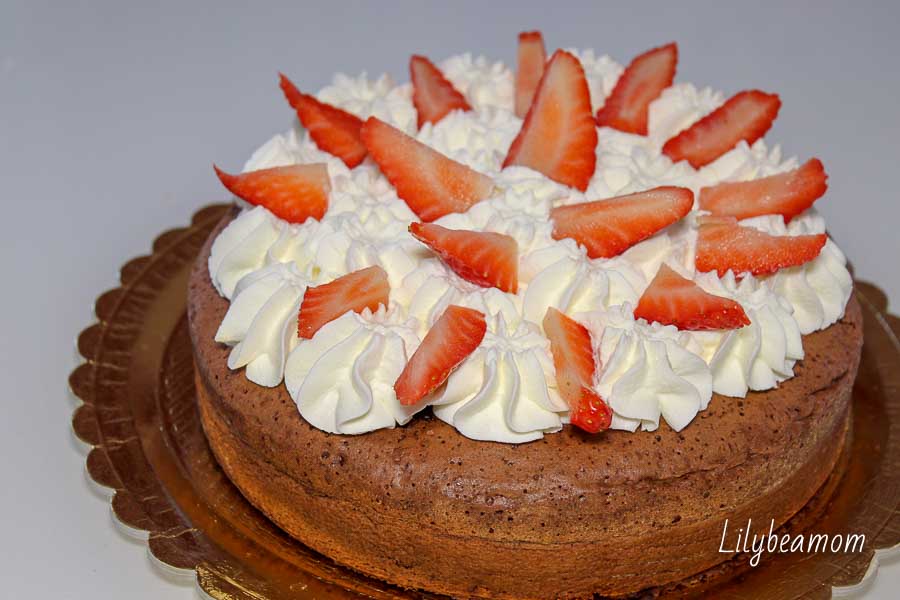 Strawberry poke cake