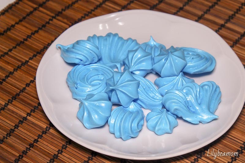 Meringhe con zucchero al velo | paninisopraffini.com